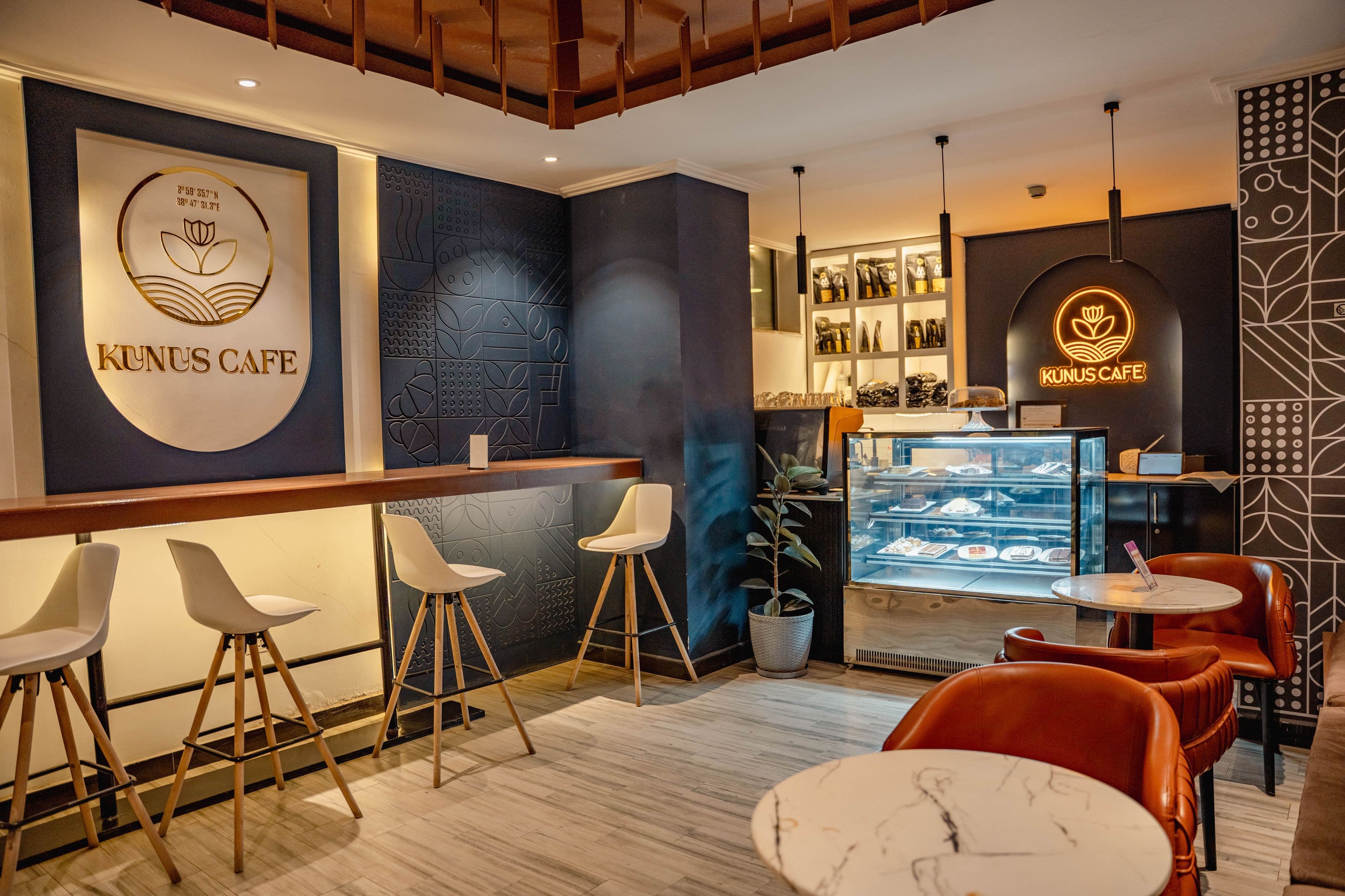 Kunus Café